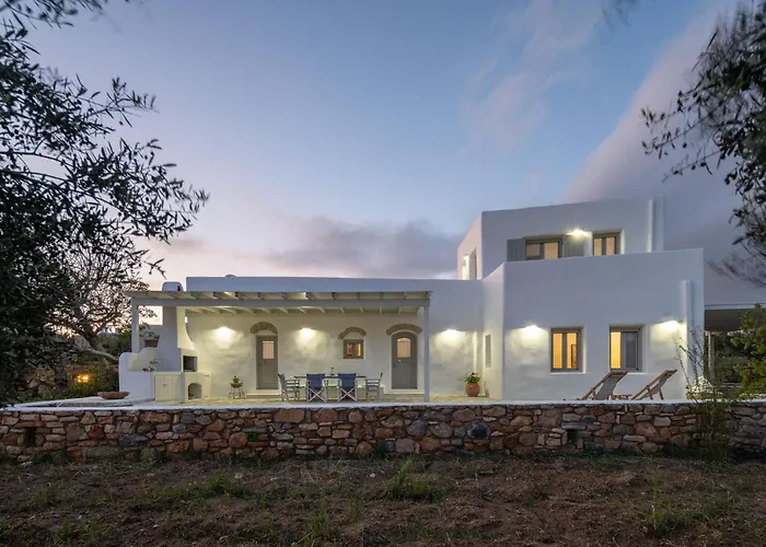 Cycladic Wine Press House Hébergement de vacances *