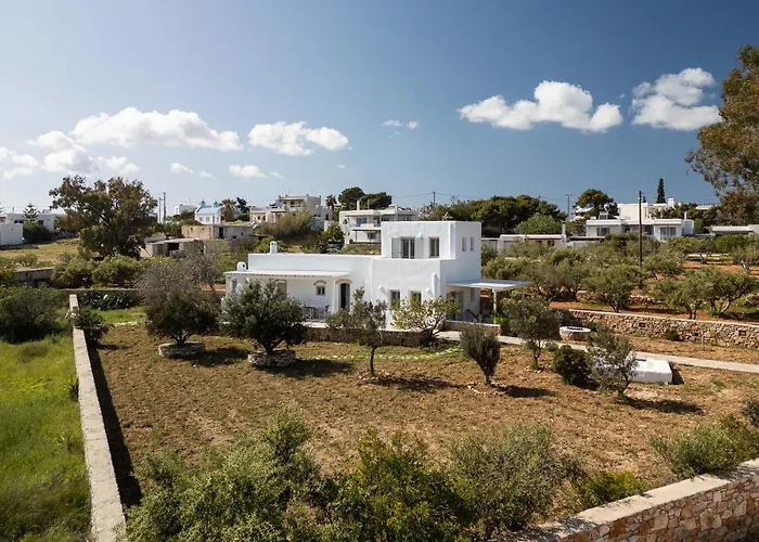 Cycladic Wine Press House Hébergement de vacances *
