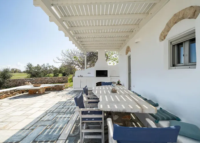 Cycladic Wine Press House Hébergement de vacances Alikí